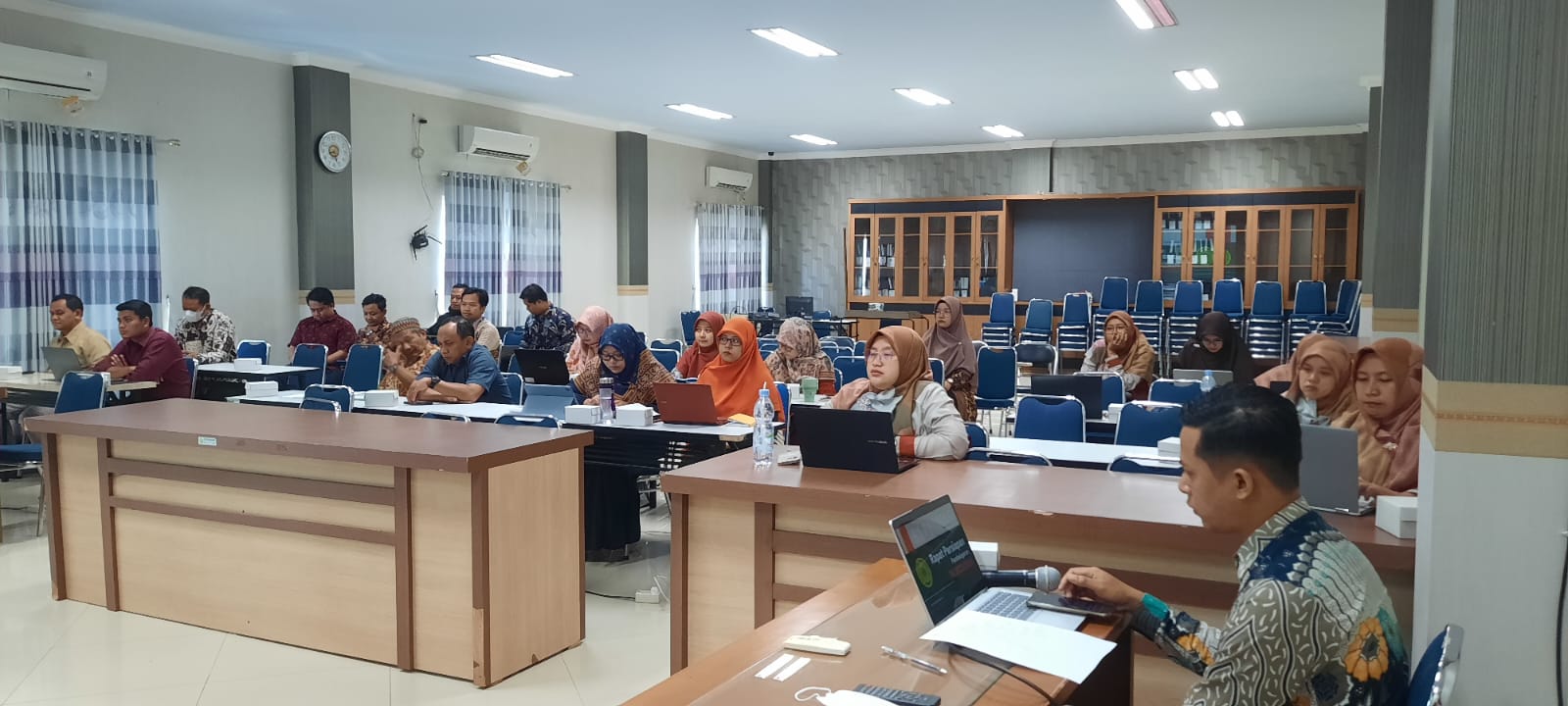 RAPAT PERSIAPAN PEMBELAJARAN SEMESTER GASAL PRODI S1 FARMASI TAHUN AKADEMIK 2023-2024